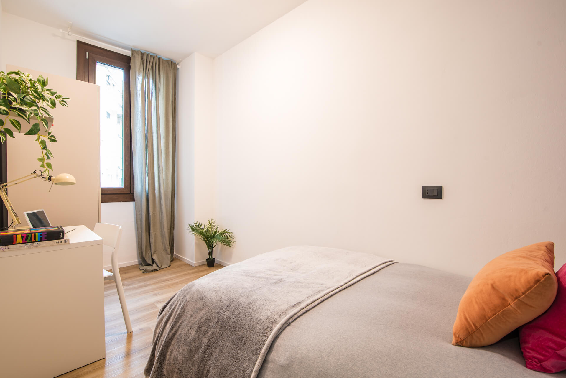 102_Morgagni coliving_bedstudent (12).jpg